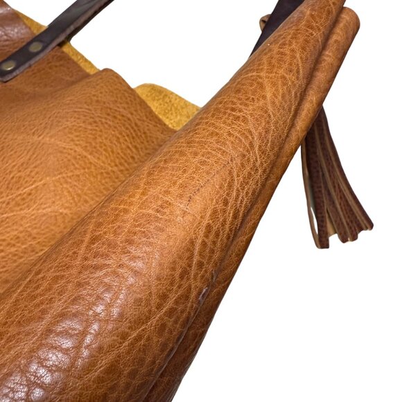 Portland Leather Classic Tote Bag Pebbled Nutmeg w Tassel Charm - Picture 11 of 11